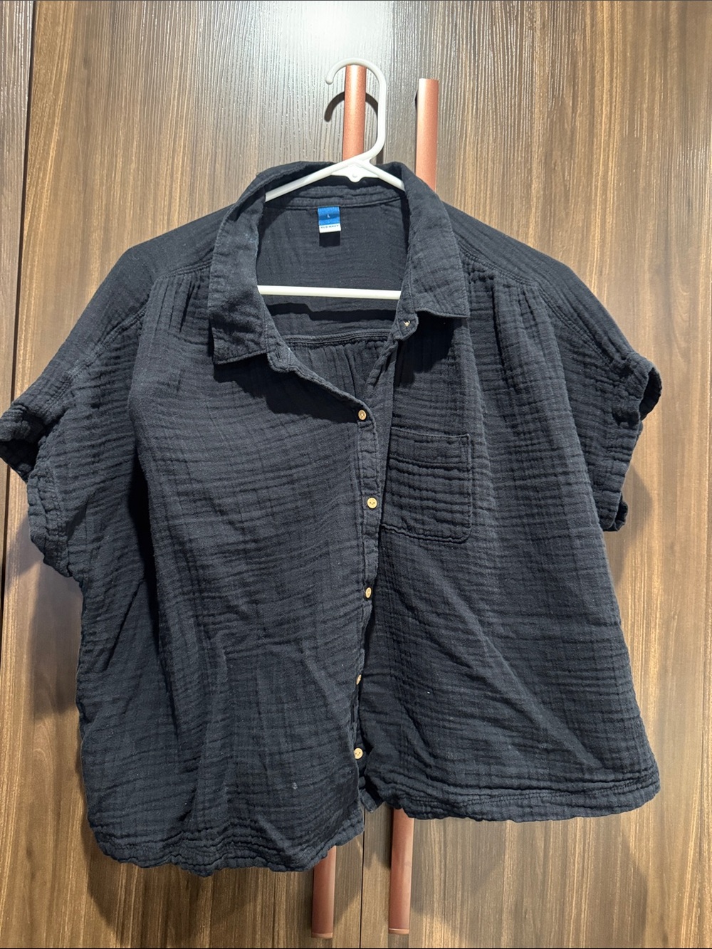 Old Navy Black Short-Sleeve ceop Button-Down Gauze Shirt - women’s L